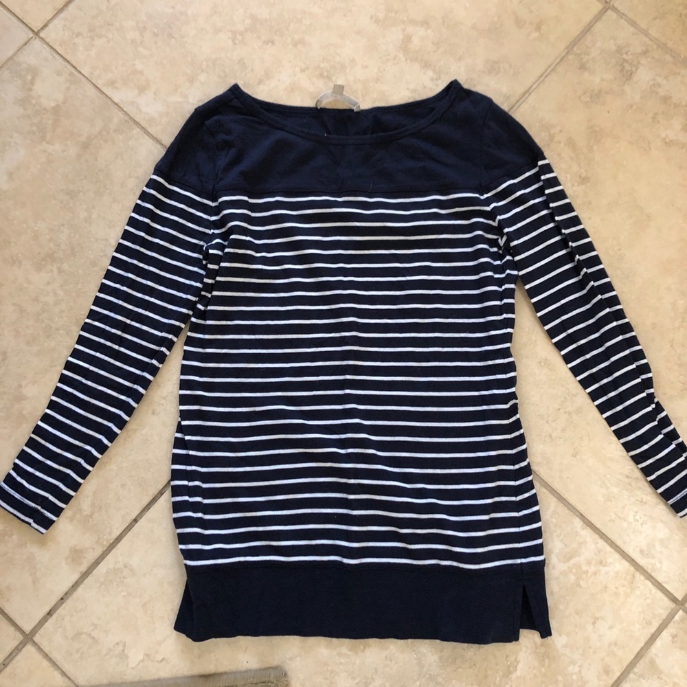 Quarter length tee